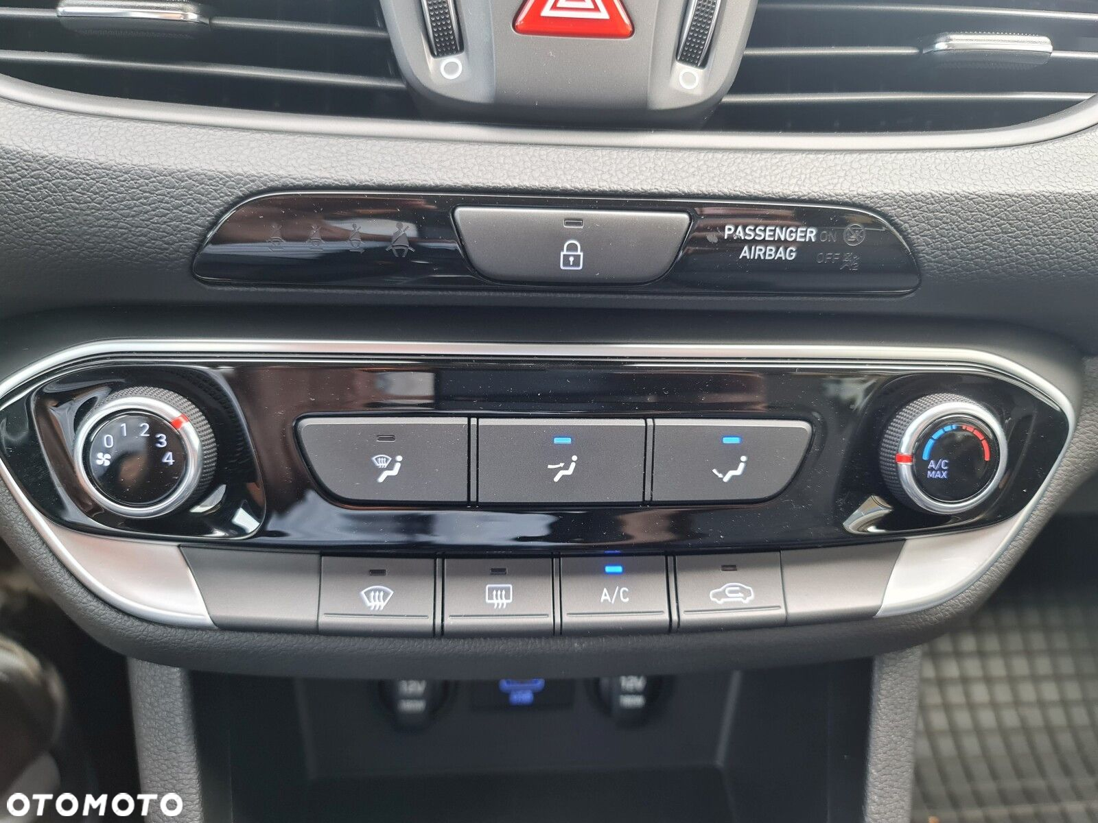 Hyundai i30 1.5 T-GDI 48V Modern - 21