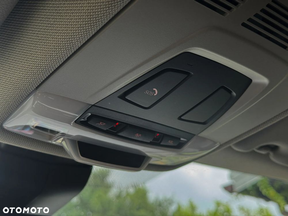 BMW Seria 2 218d Sport-Aut Luxury Line - 27