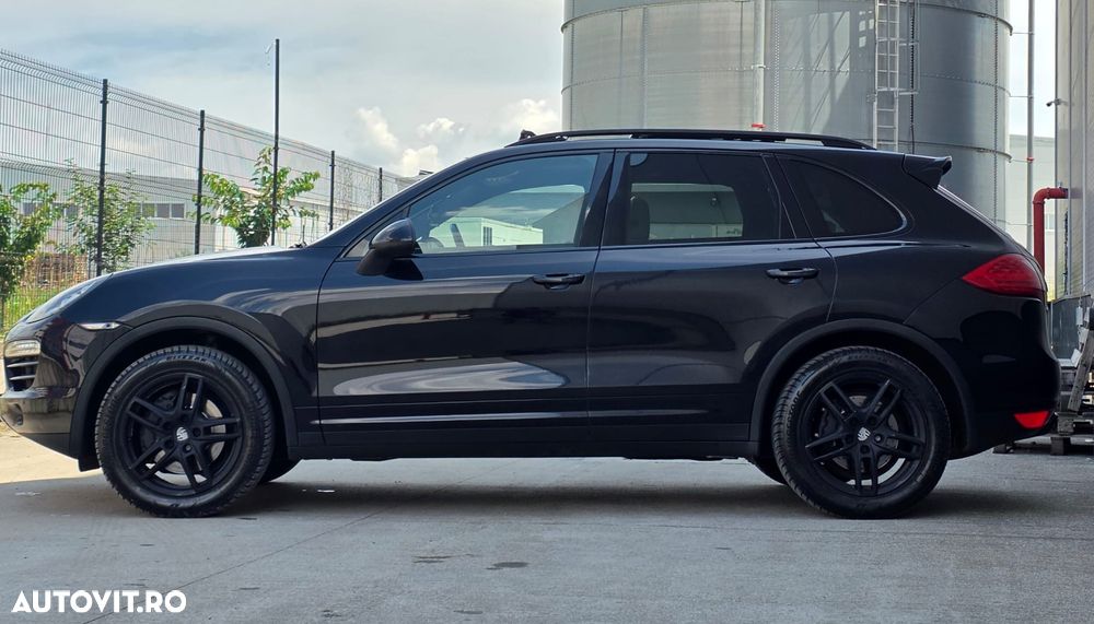 Porsche Cayenne 3.0TD TipTronic - 6
