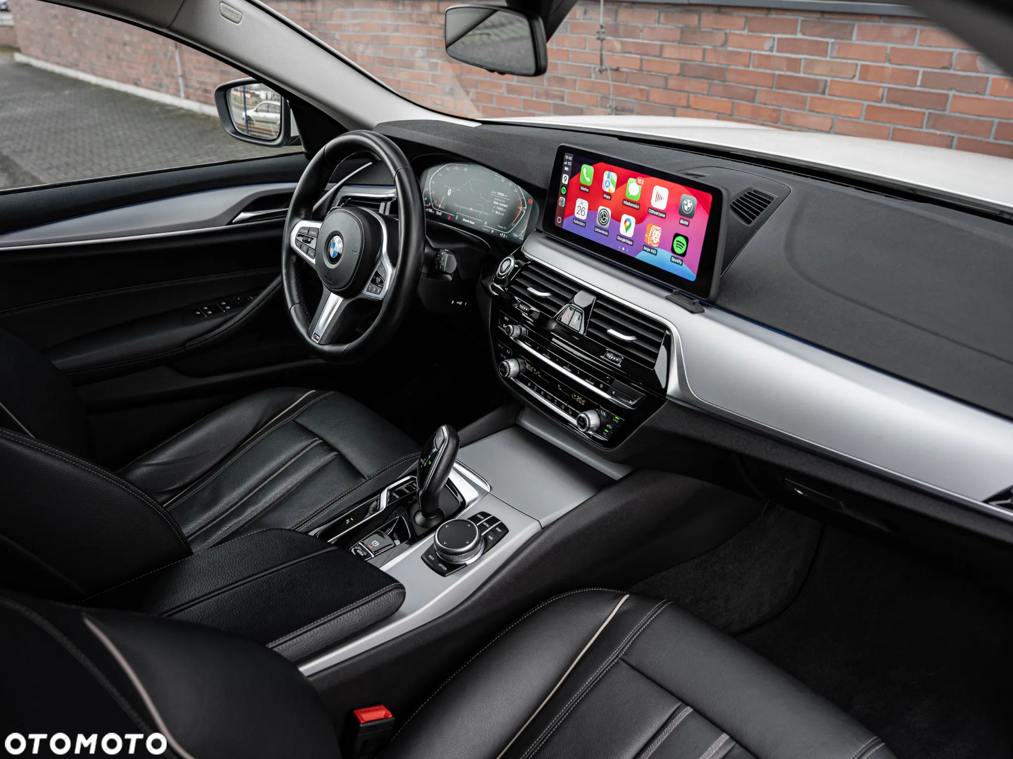 BMW Seria 5 520d xDrive Sport Line sport - 24