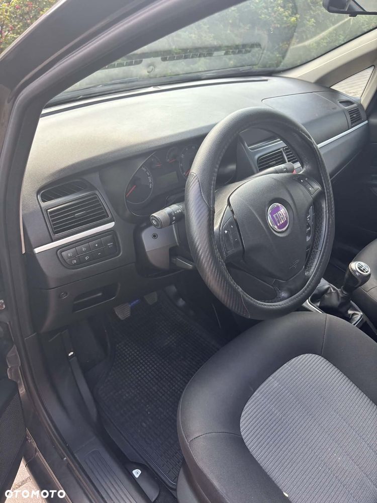 Fiat Linea 1.3 MJ 16V Active - 9
