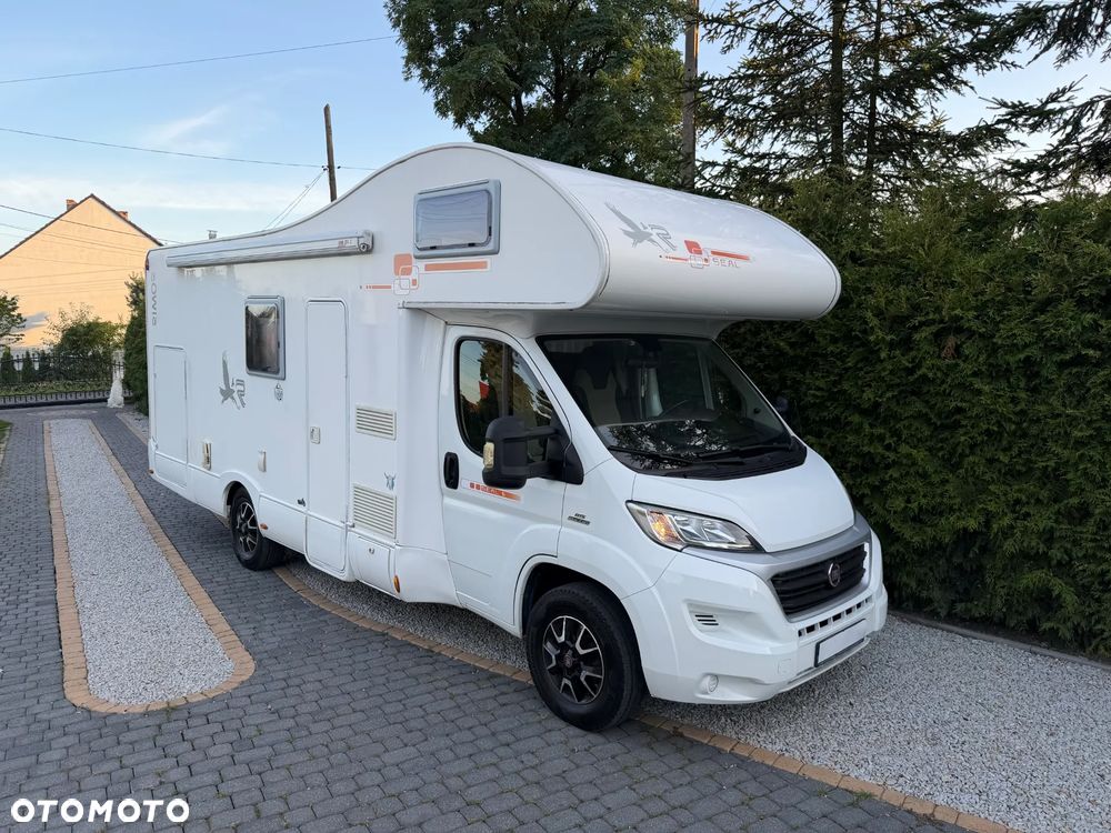 Hobby Kamper,camper I właściciel garażowany 6-osób - 1