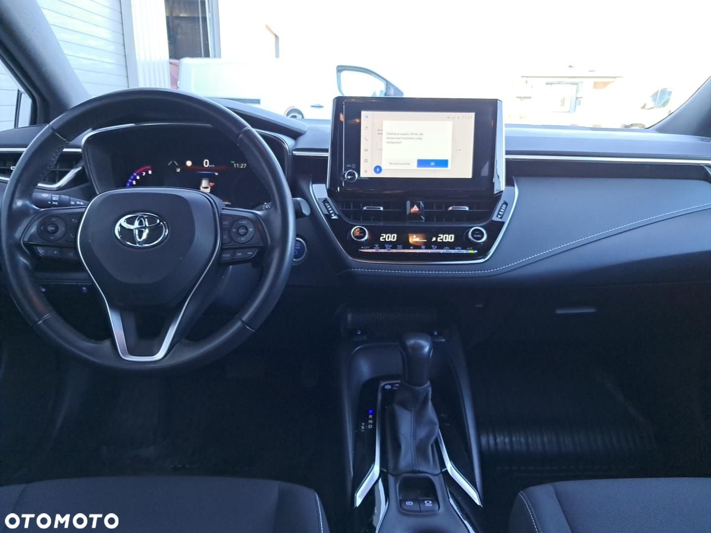 Toyota Corolla - 11