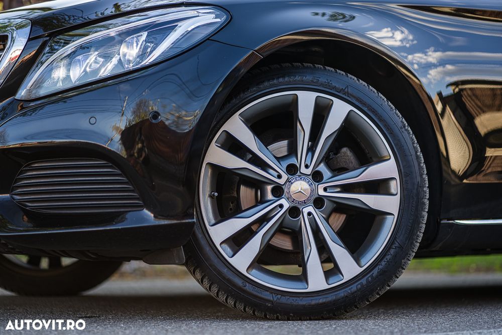 Mercedes-Benz C - 16