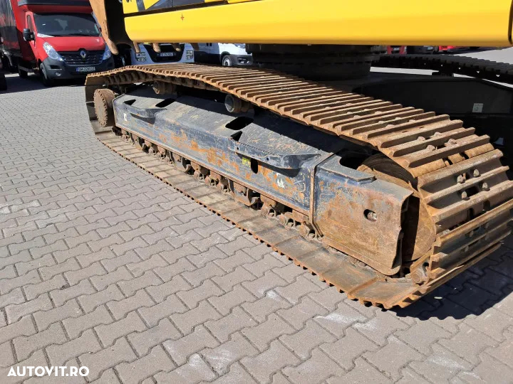 Komatsu pc240lc-11 - 9