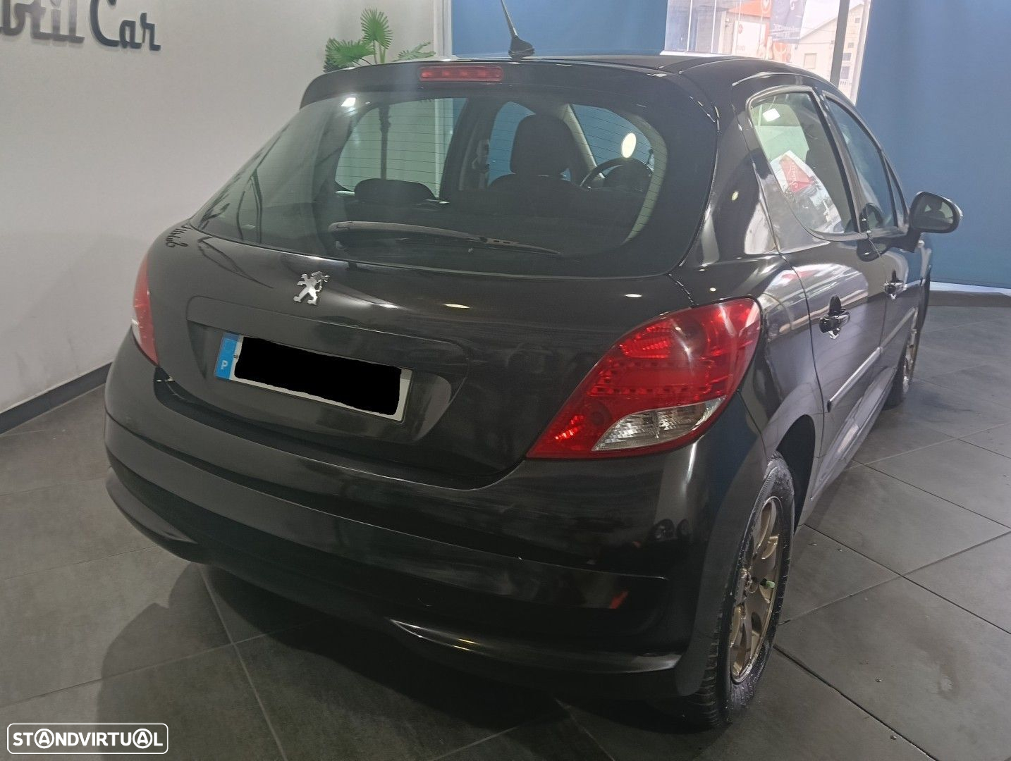 Peugeot 207 1.4 HDi Premium - 17