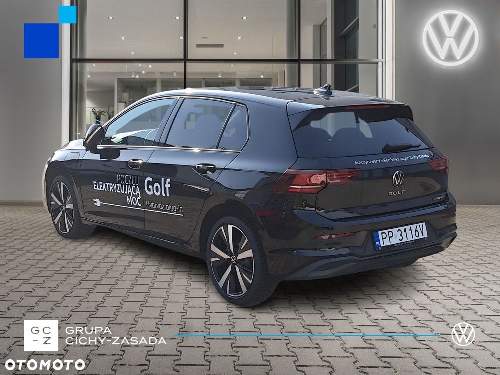 Volkswagen Golf - 3