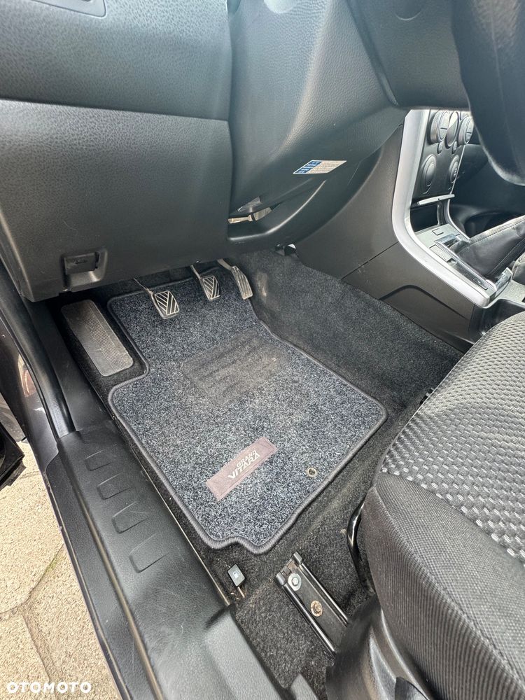 Suzuki Grand Vitara 1.6 Comfort - 10
