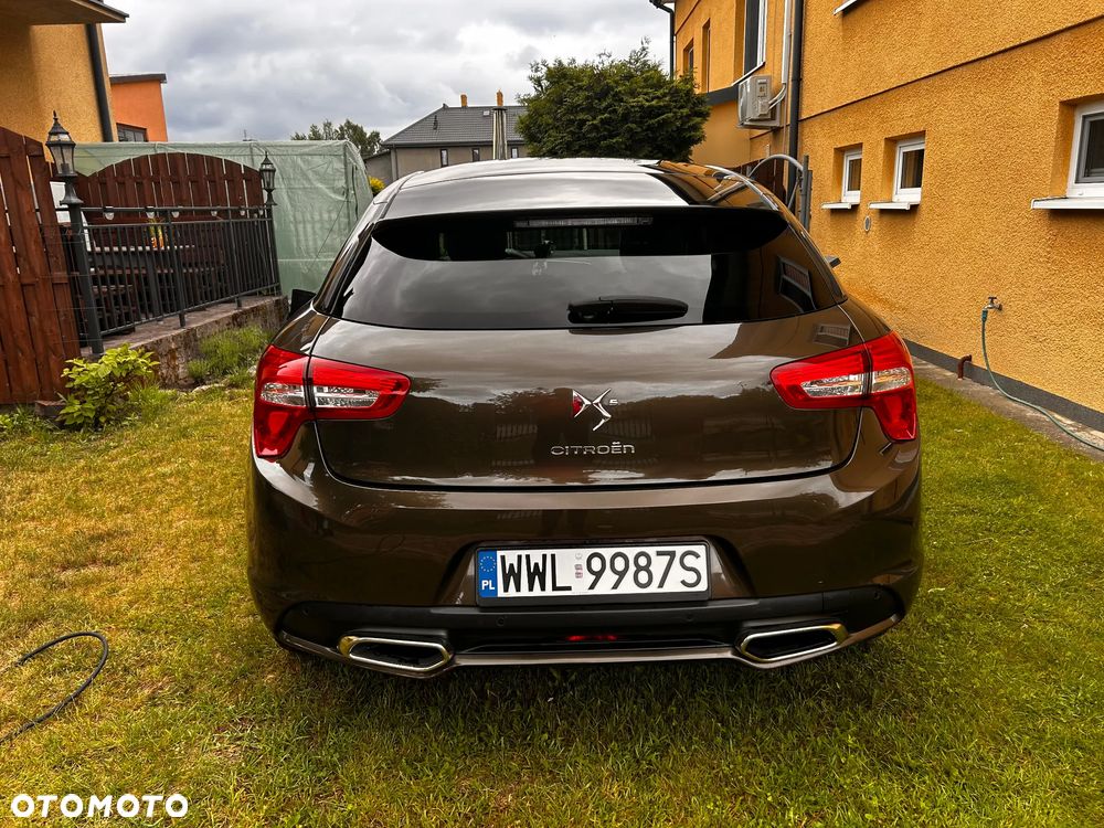 Citroën DS5 HDi 165 SoChic - 5