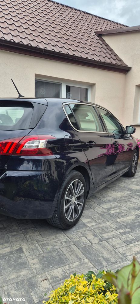 Peugeot 308 - 4