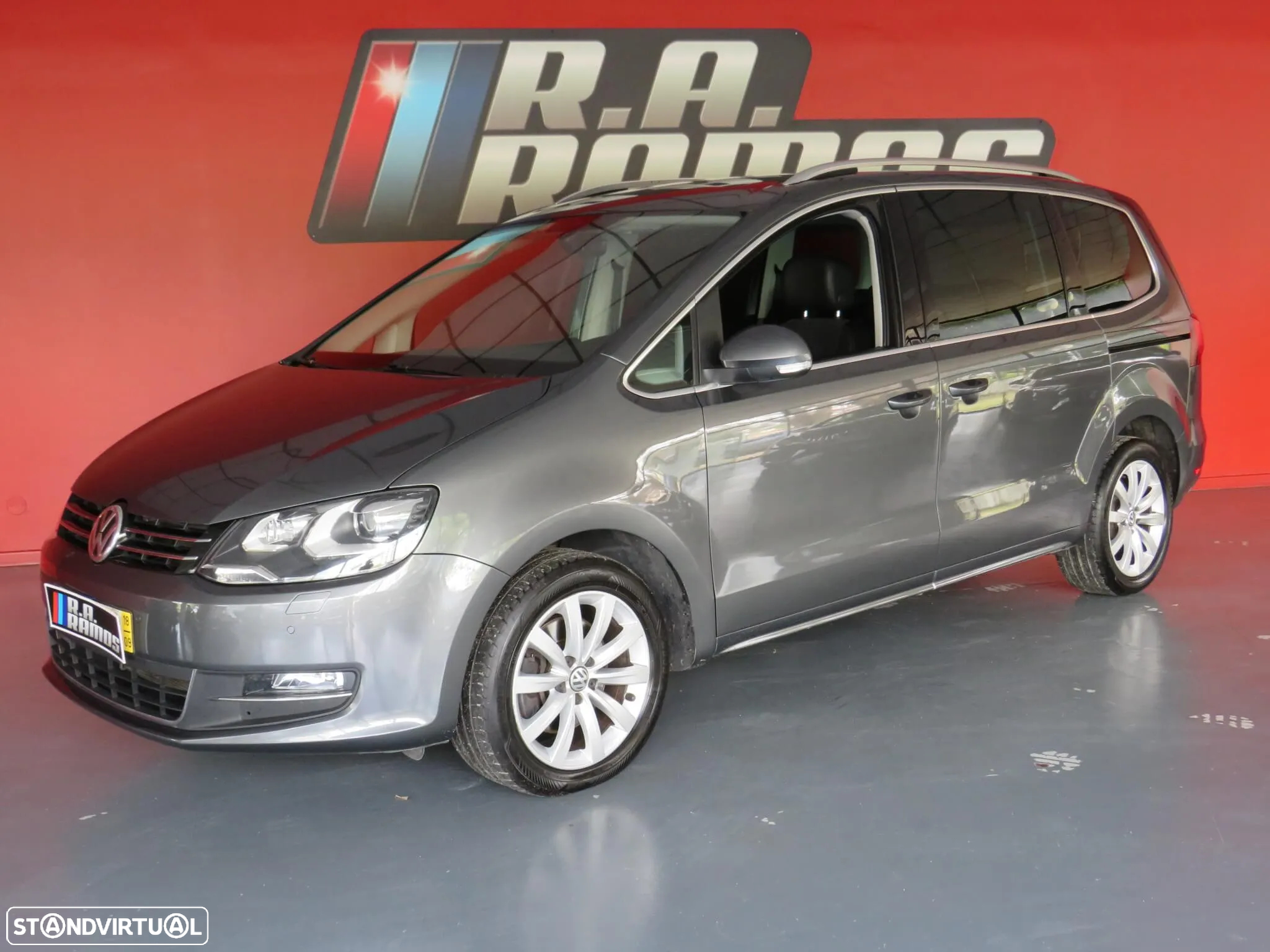 VW Sharan 2.0 TDI Highline DSG - 2