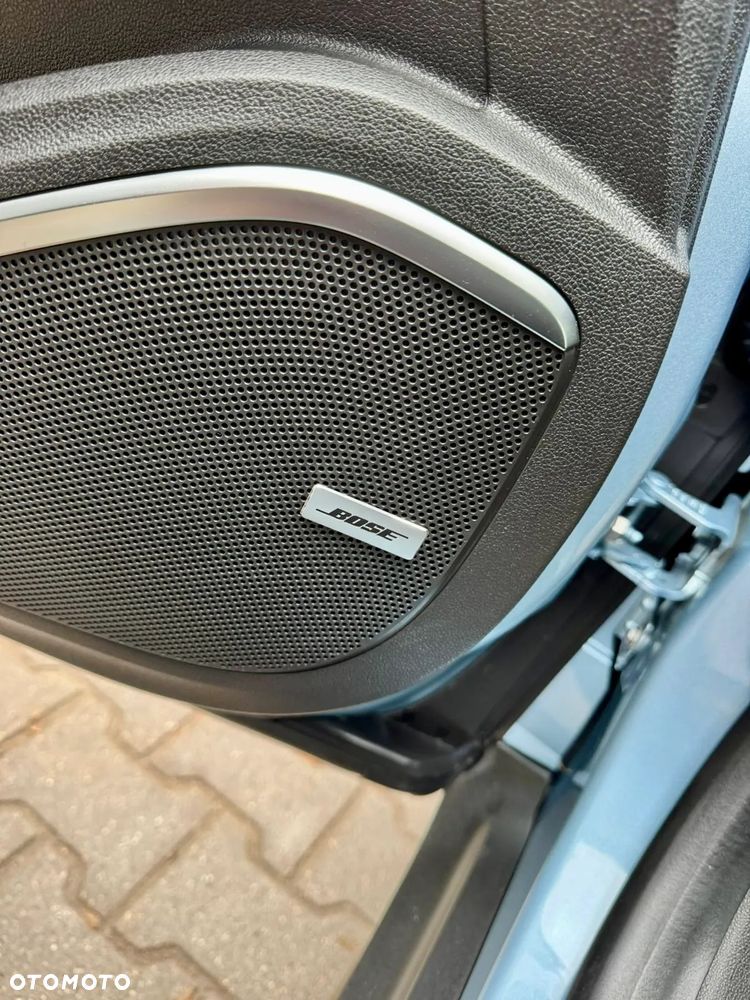 Renault Scenic ENERGY TCe 130 BOSE EDITION - 25