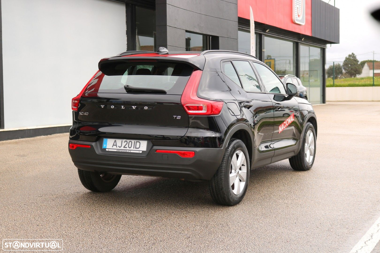 Volvo XC 40 1.5 T2 Momentum Core - 9