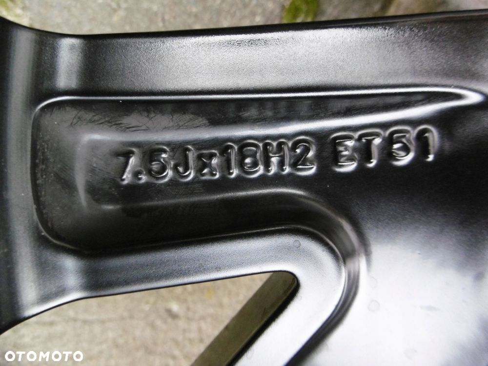 vw golf viii 5h0 - felga 7.5jx18h2 et51 5x112 - 6