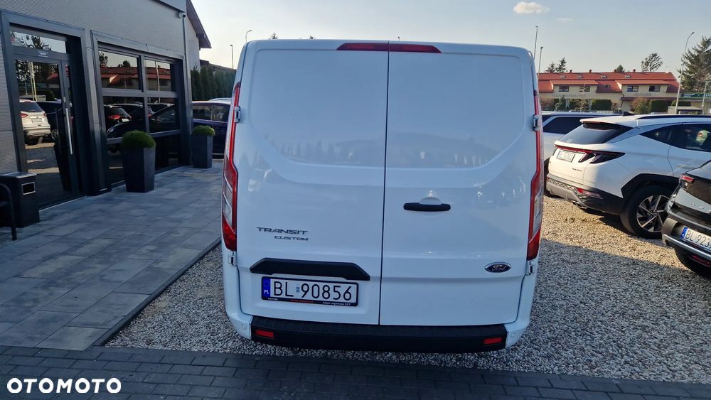 Ford TRANSIT CUSTOM - 7