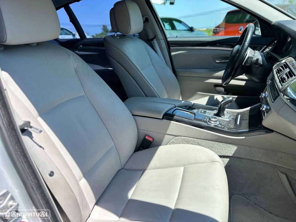 BMW 520 d Auto - 14