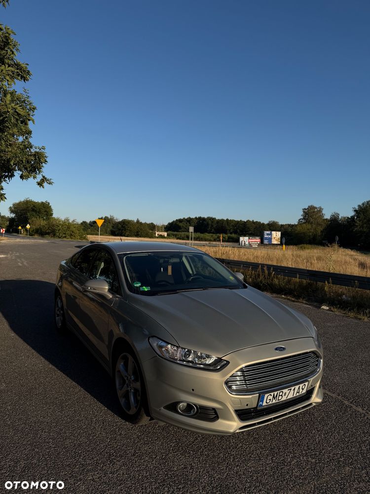 Ford Fusion - 10