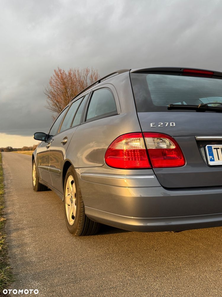 Mercedes-Benz Klasa E - 7