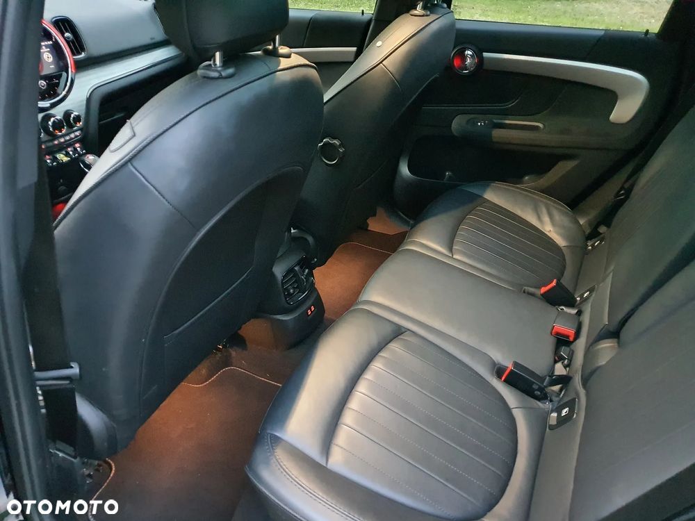 MINI Countryman Cooper SE ALL4 Yours Trim - 11