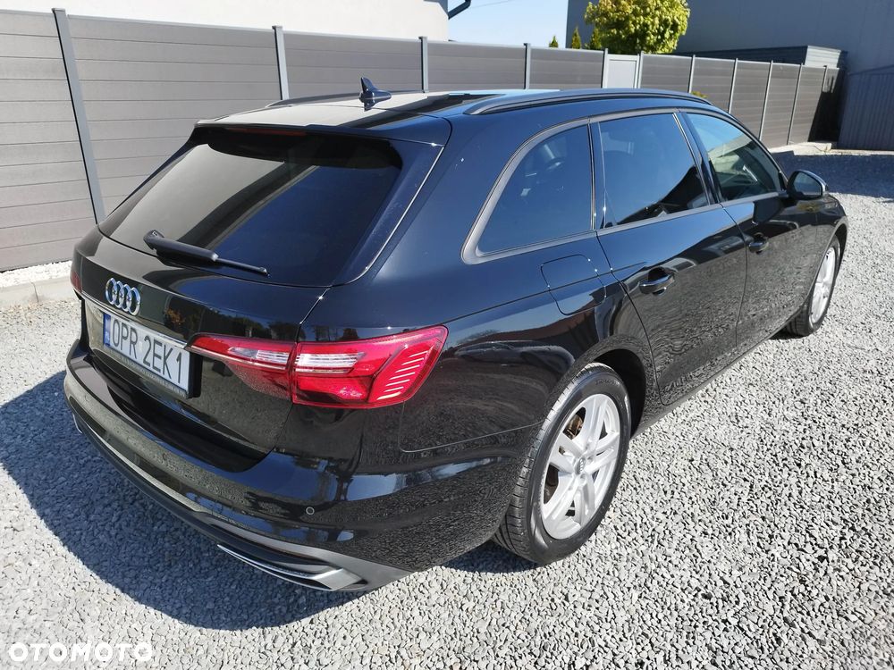 Audi A4 Avant 40 TDI S tronic - 9