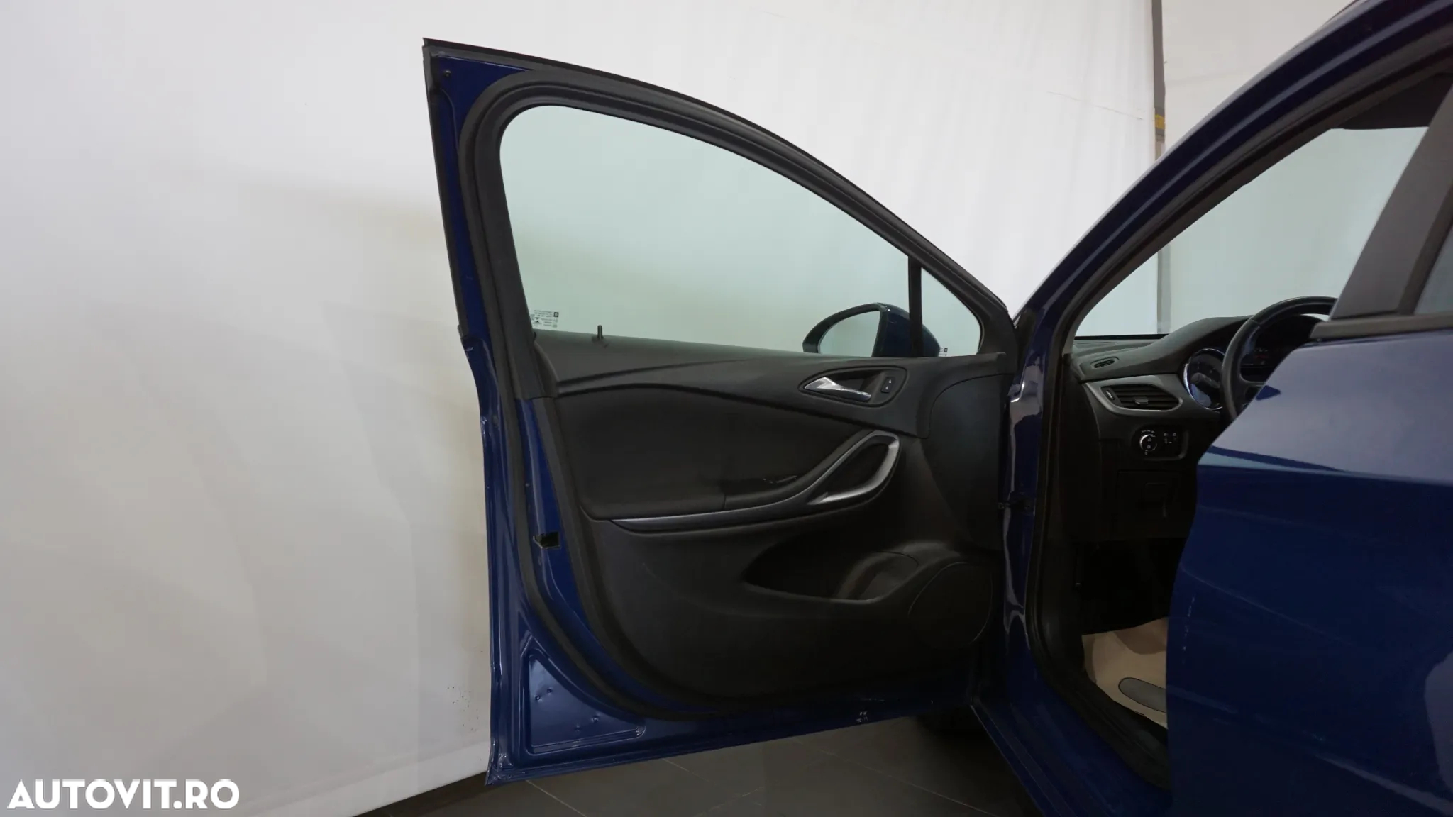 Opel Astra 1.6 CDTI Start/Stop Drive - 8