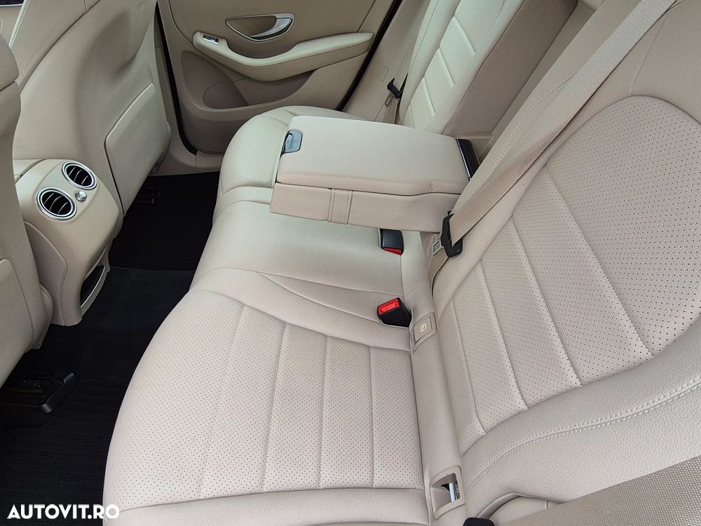 Mercedes-Benz GLC 220 d 4MATIC - 8