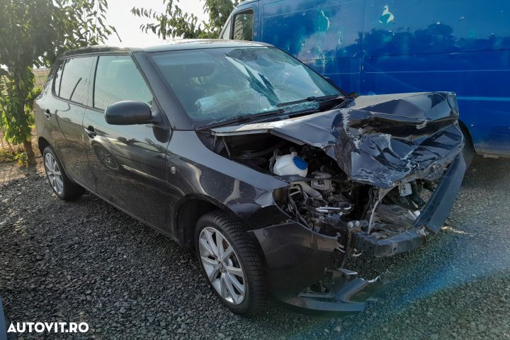 Lampa / Tripla stop stanga pe aripa 5J6945095 Skoda Fabia 5J [facelif - 1