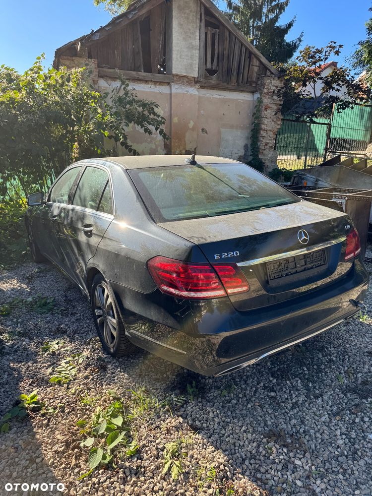 Mercedes-Benz Klasa E 220 BlueTEC 7G-TRONIC Elegance - 4