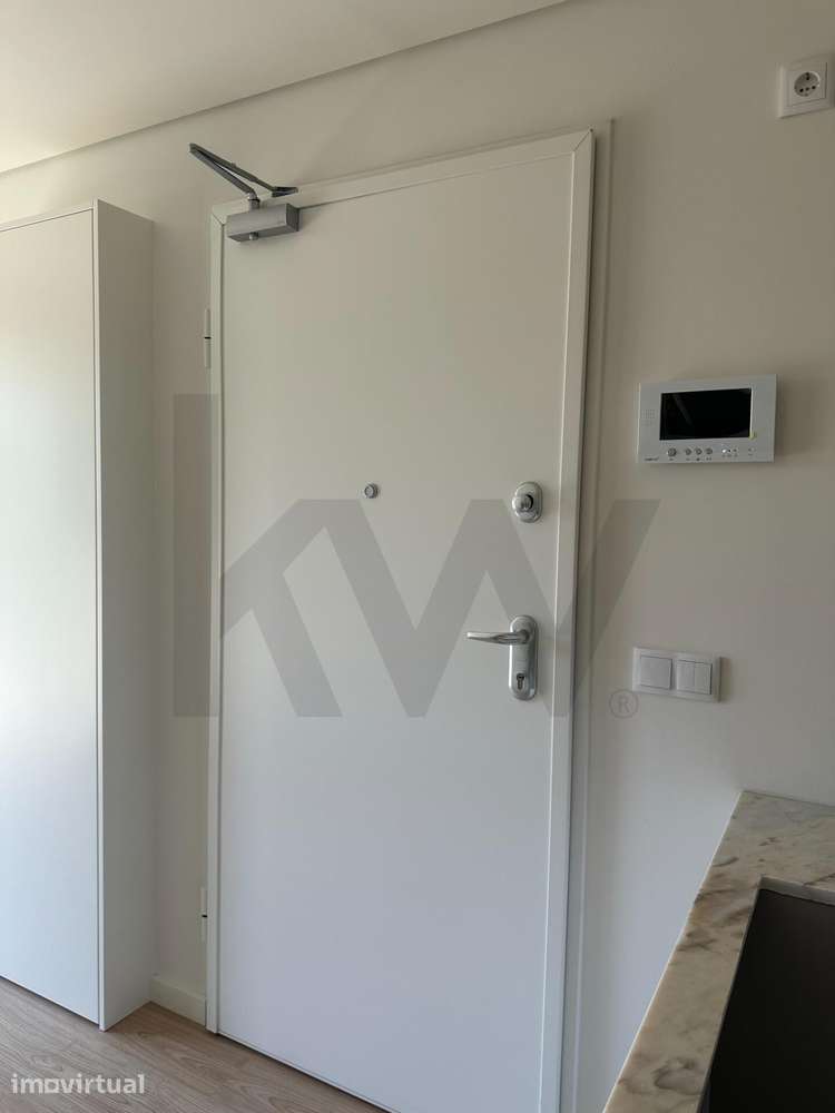 Apartamento T1+1 NOVO com jardim no centro do Porto ao Palácio de Cris - Grande imagem: 2/33