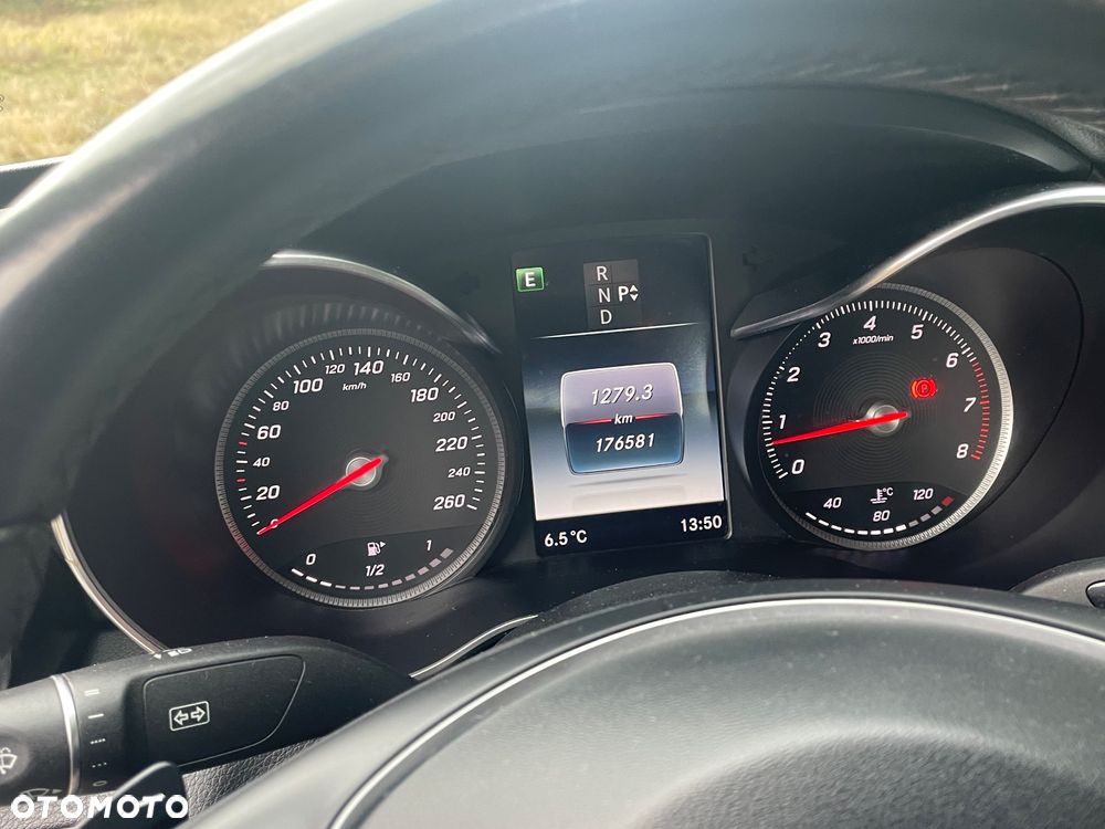 Mercedes-Benz Klasa C 200 4-Matic 7G-TRONIC - 8