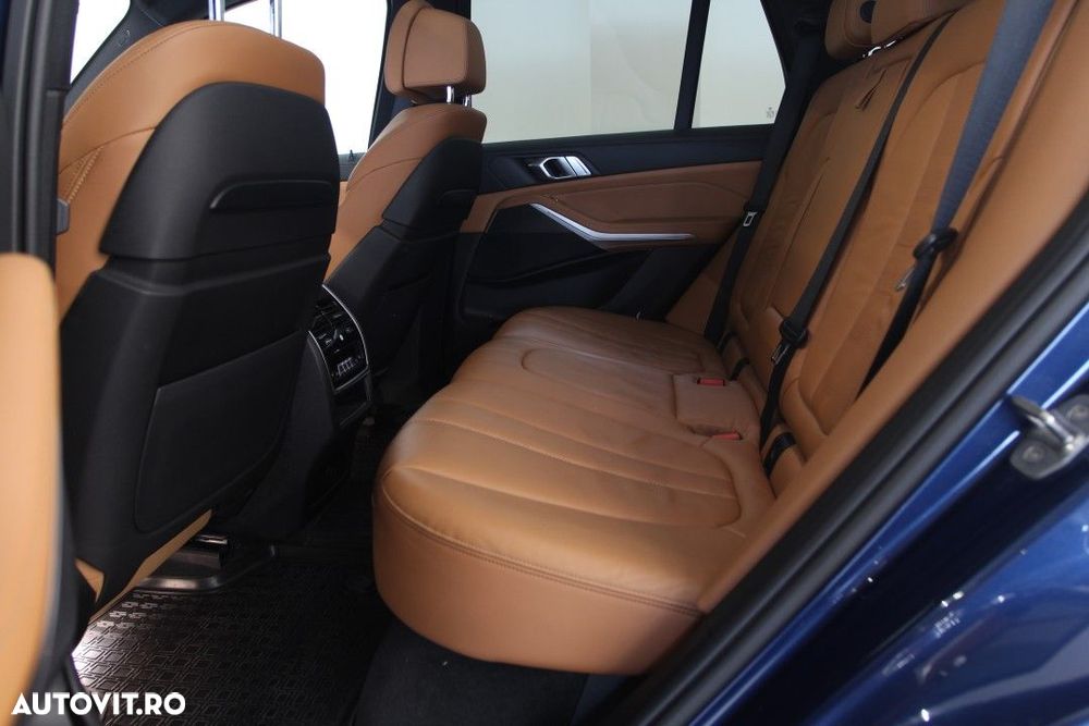 BMW X5 xDrive40i - 18