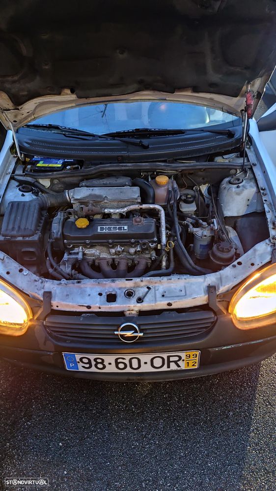 Opel Corsa - 8