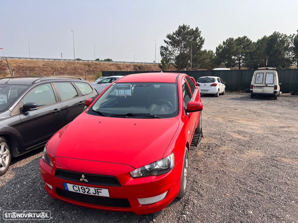 Mitsubishi Lancer 1.5 Invite - 4