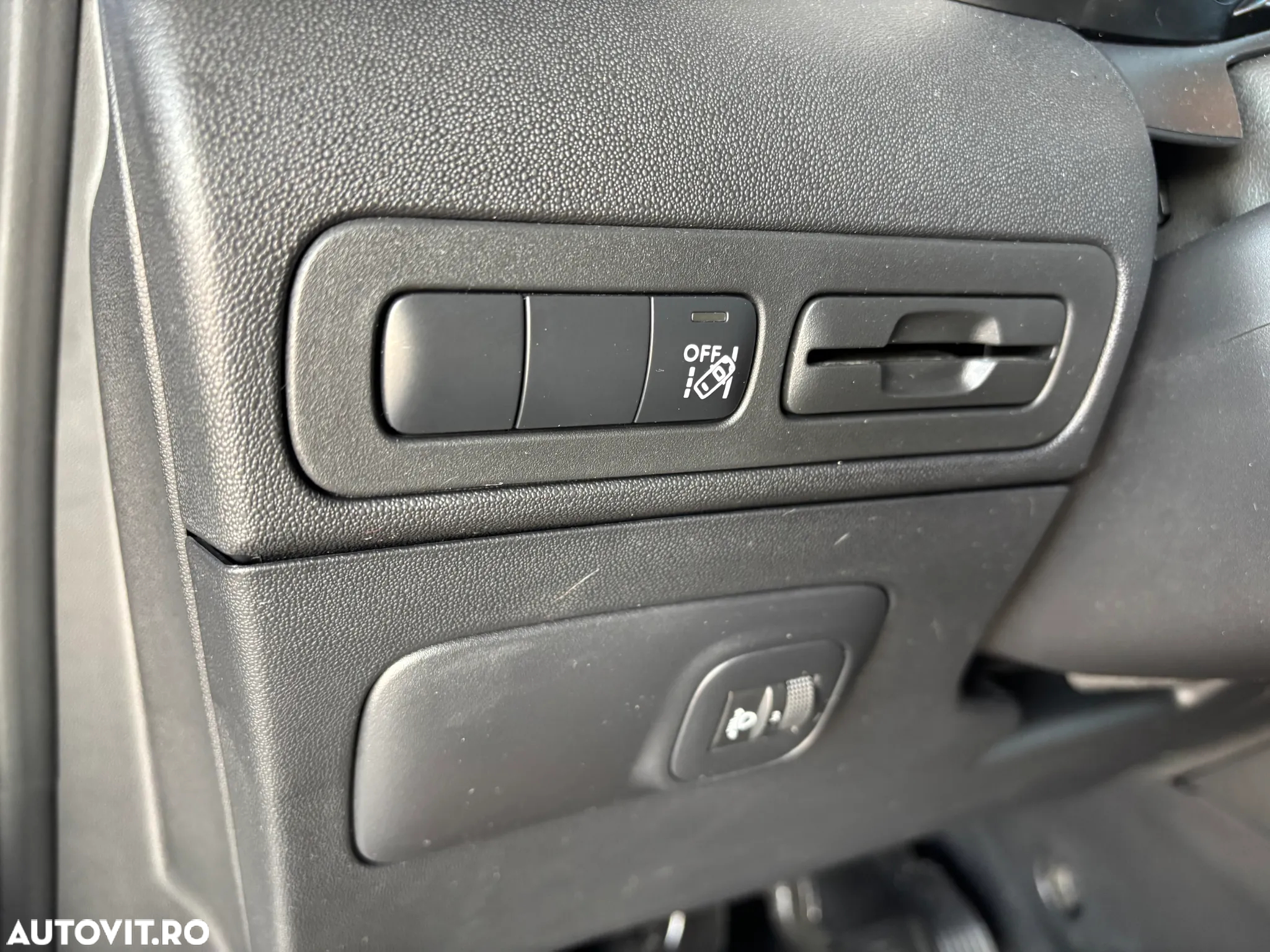 Citroën C3 AIRCROSS BlueHDI 100 Stop & Start Shine - 22