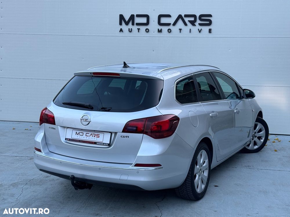 Opel Astra 1.7 CDTI DPF ecoFLEX Sports TourerStart/Stop Design Edition - 4