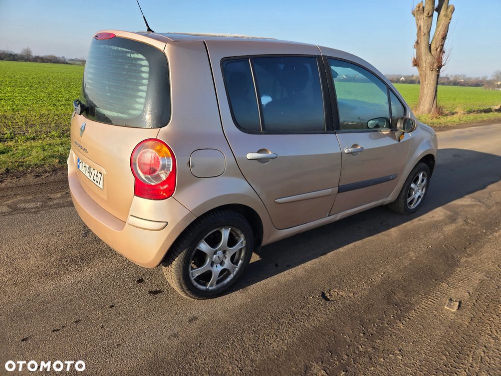 Renault Modus - 4