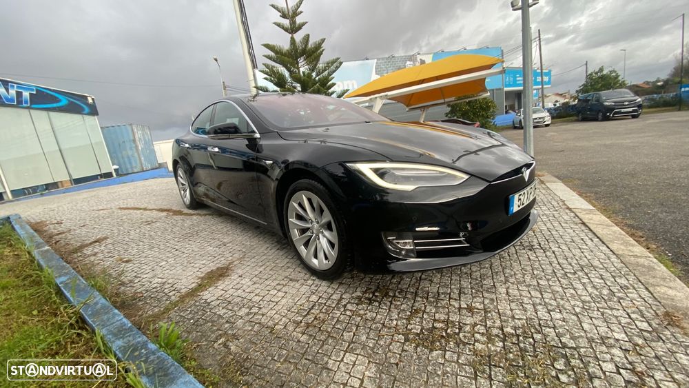 Tesla Model S 75D - 6
