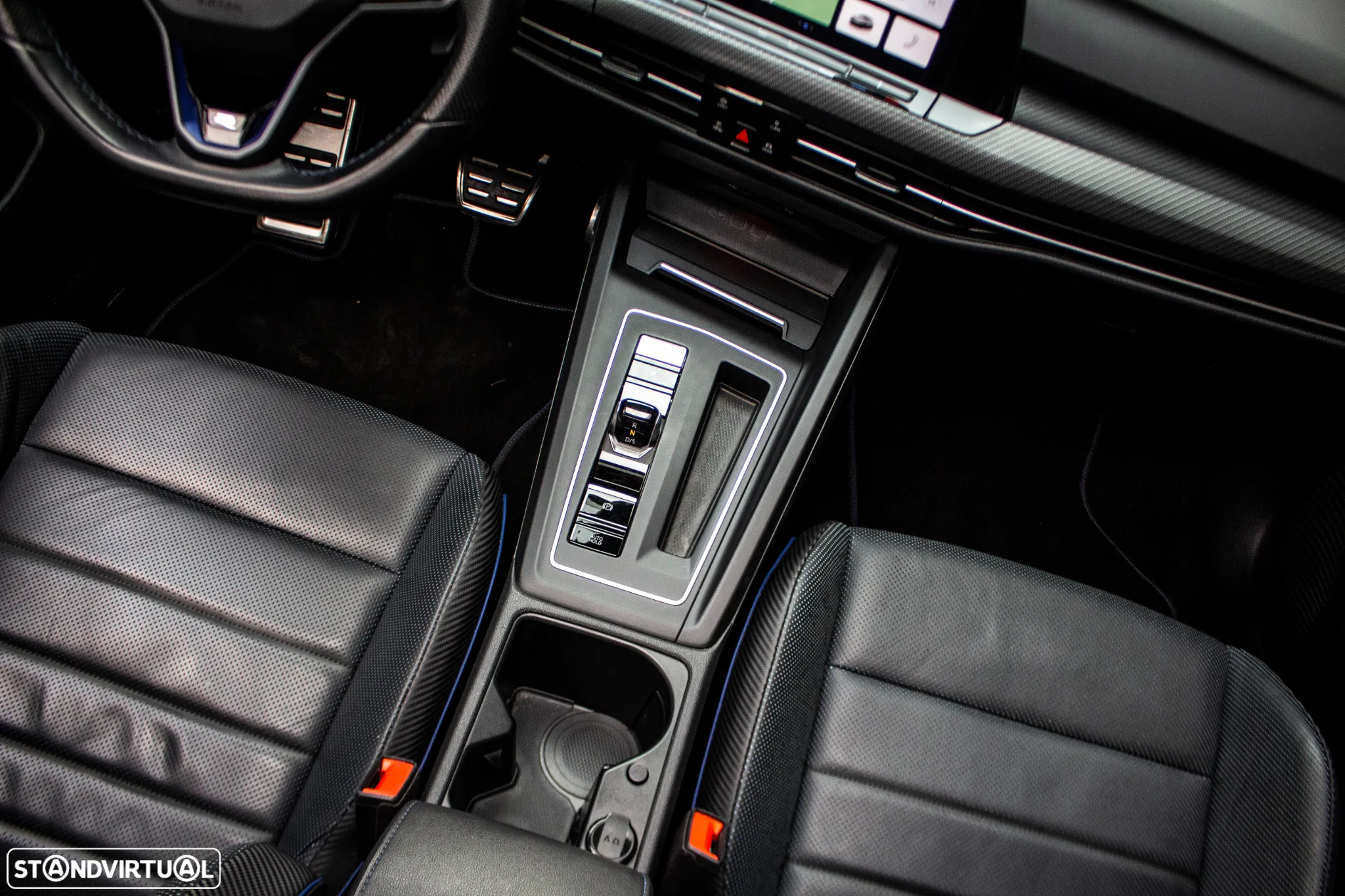 VW Golf 2.0 TSI R DSG - 38