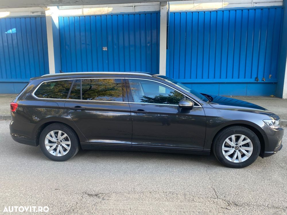 Volkswagen Passat Variant 2.0 TDI DSG Elegance - 4