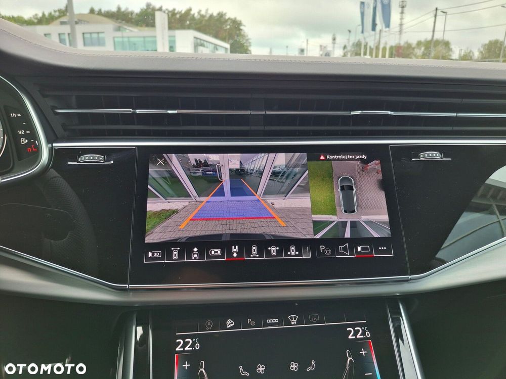 Audi Q8 - 37