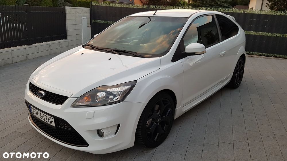 Ford Focus - 10