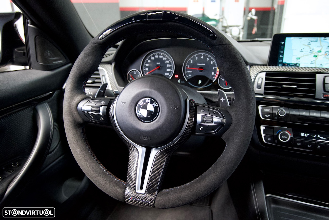 BMW M4 Coupe DKG - 33