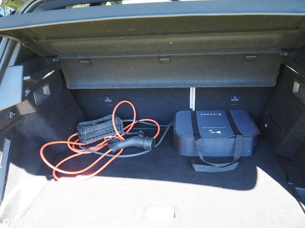 DS Automobiles DS 7 - 30