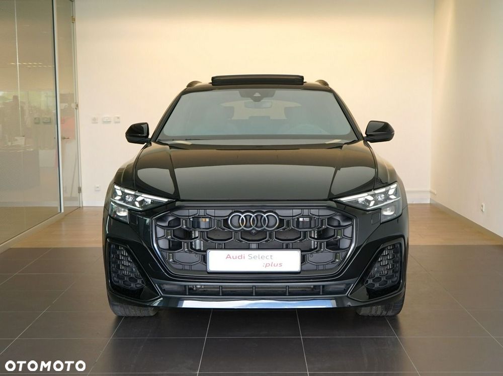 Audi Q8 - 7