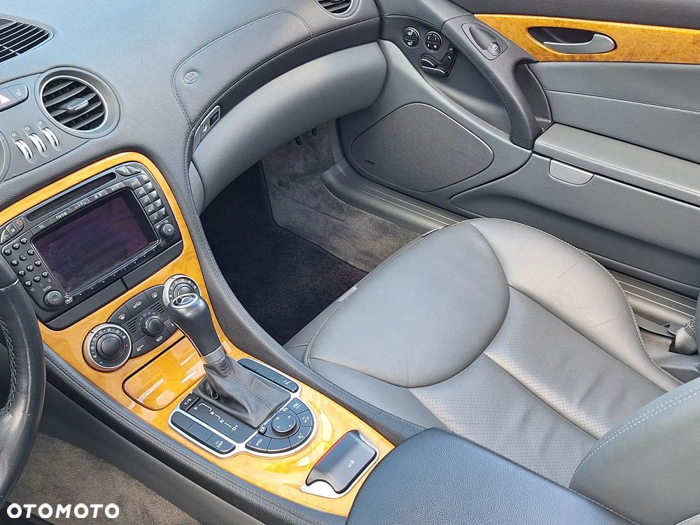 Mercedes-Benz SL 500 7G-TRONIC - 20