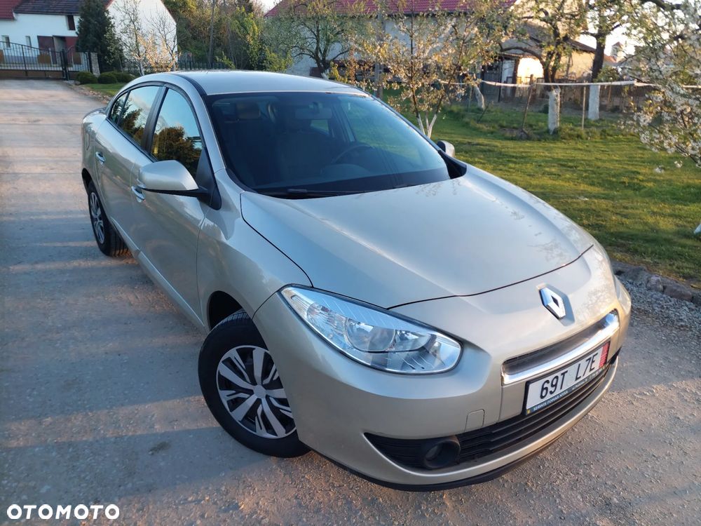 Renault Fluence 1.6 16V 110 Expression - 12