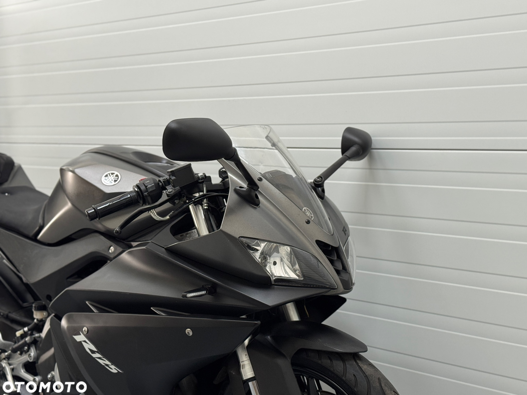 Yamaha R125 - 8