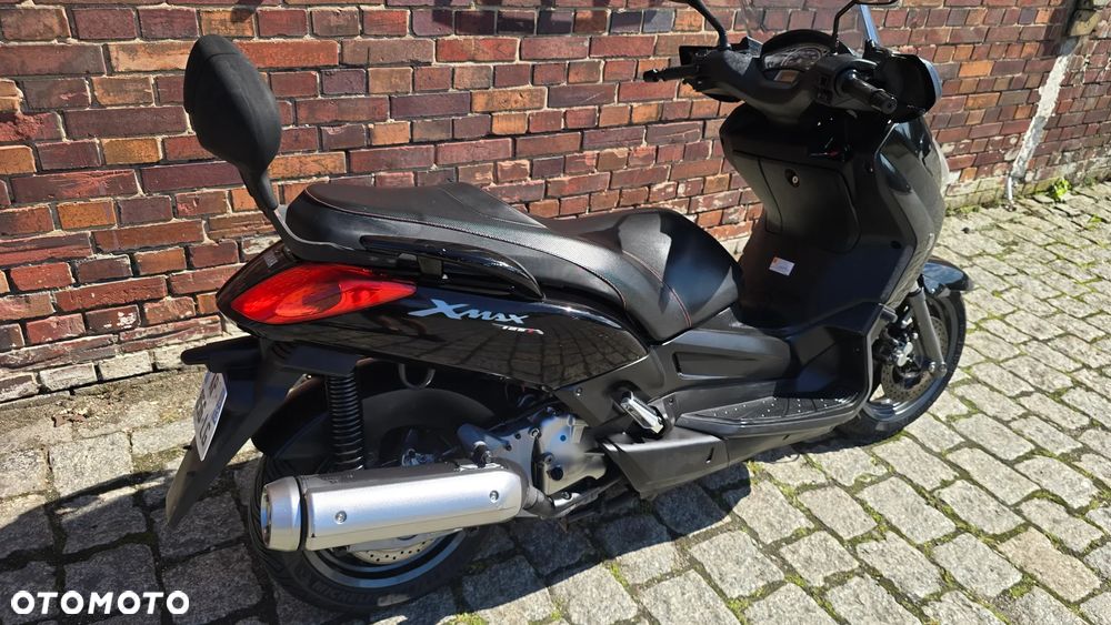 Yamaha X-max - 31