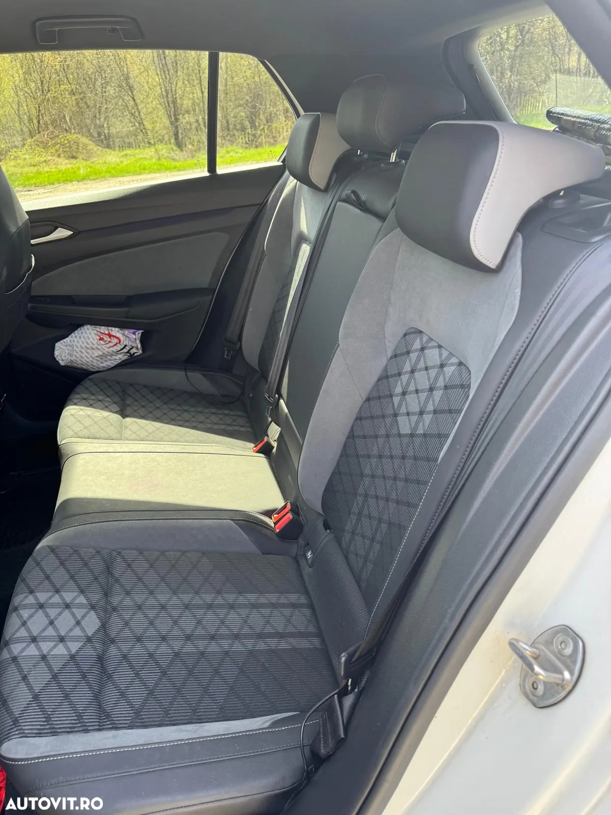 Volkswagen Golf Variant 1.5 eTSI MHEV 150CP DSG R-Line - 14