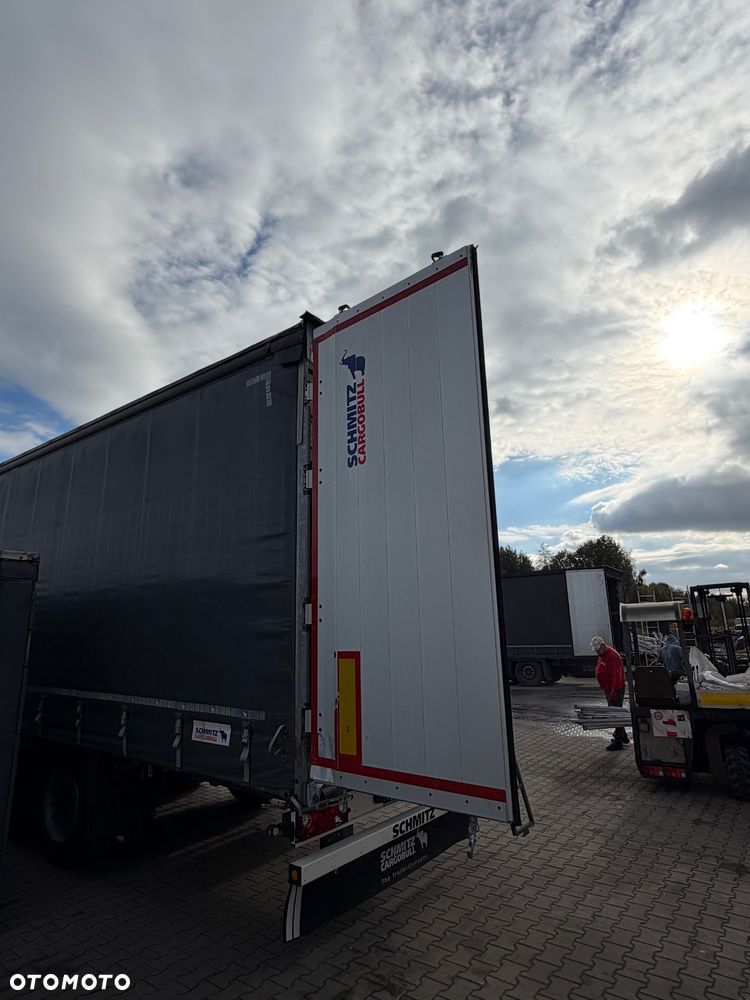 Schmitz Cargobull Mega VARIOS - 14